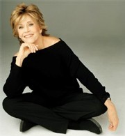 Jane Fonda : ambassadrice du nouveau soin anti-âge Age Re-Perfect de chez l'Oréal