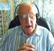 Un octogénaire britannique anime un blog vidéo et commence à rencontrer un certain succès