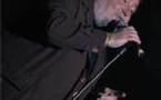 Richard Anthony triomphe sur les planches d'Âge tendre et Têtes de bois (Interview)